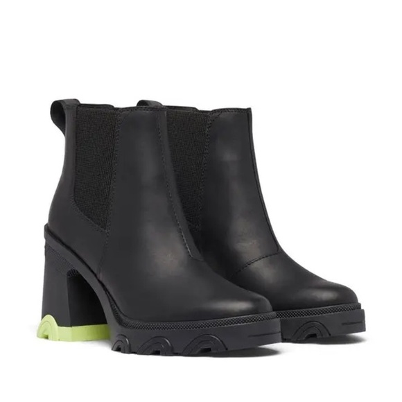 Sorel Shoes - SOREL Brex™M Waterproof Platform Block Heel
Chelsea Boot